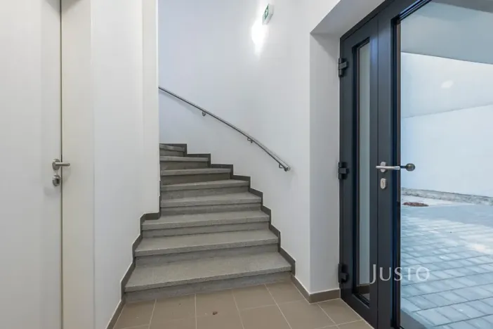 Pronájem bytu 2+kk, Staré Město, Hradišťská, 57 m2