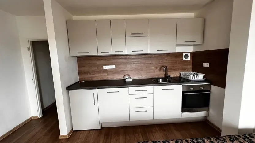 Pronájem bytu 1+kk, Příbram, Čechovská, 26 m2