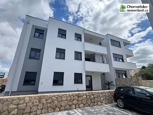 Prodej bytu 3+1, Novalja, Chorvatsko, 59 m2