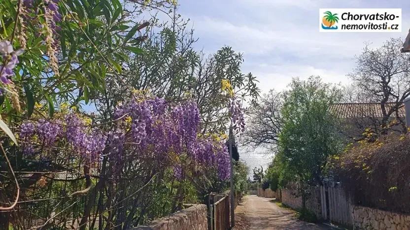 Prodej pozemku pro bydlení, Vrbnik, Chorvatsko, Ulica Potočina, 625 m2