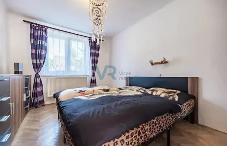 Prodej bytu 3+1, Trhové Sviny, 72 m2