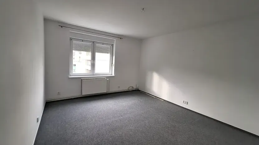 Pronájem bytu 3+1, Plzeň, Pod Záhorskem, 100 m2