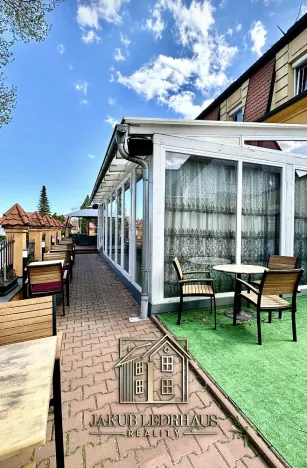 Pronájem restaurace, Roztoky, Lidická, 400 m2