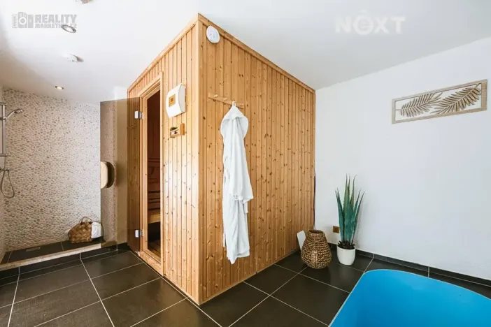 Prodej rodinného domu, Moravany, V Jámách, 382 m2