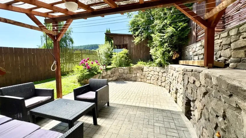 Prodej rodinného domu, Větřní, V Lukách, 208 m2