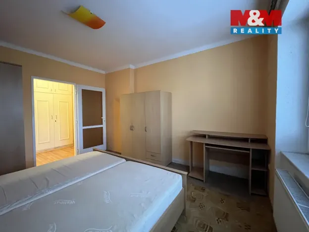 Pronájem bytu 2+1, Sokolov, Svatopluka Čecha, 55 m2