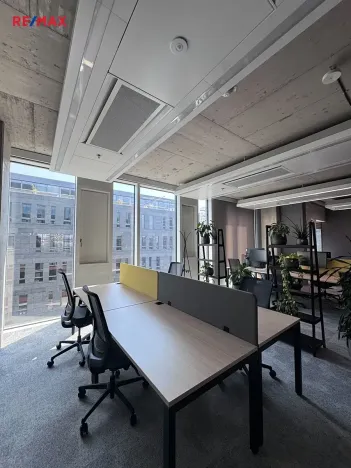 Pronájem kanceláře, Praha - Karlín, Karolinská, 35 m2