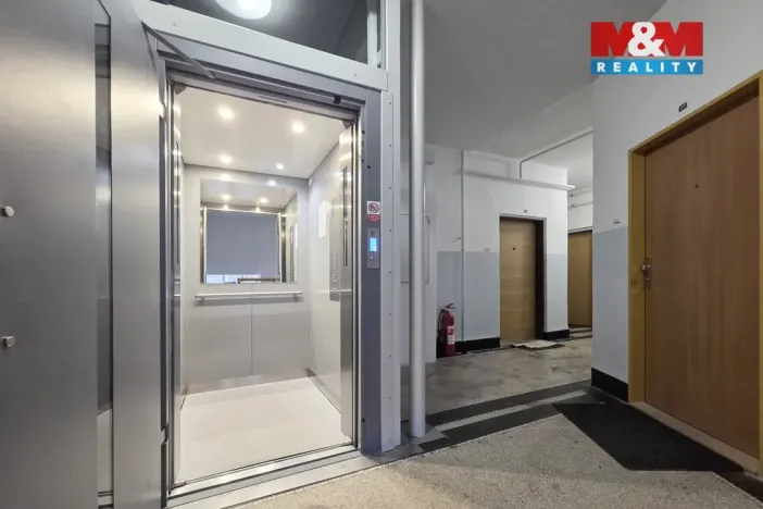 Pronájem bytu 3+kk, Karlovy Vary - Rybáře, Nákladní, 86 m2