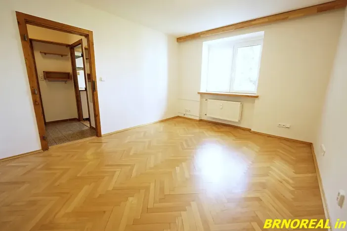 Pronájem bytu 1+1, Brno, Sibiřská, 31 m2