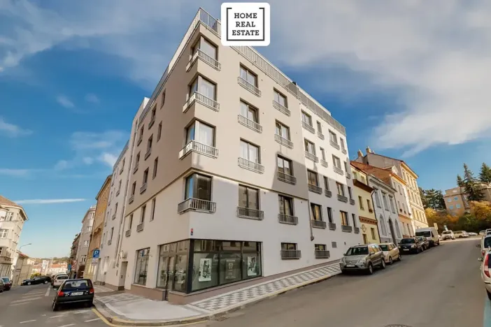 Prodej bytu 1+kk, Praha - Smíchov, Pod Barvířkou, 32 m2