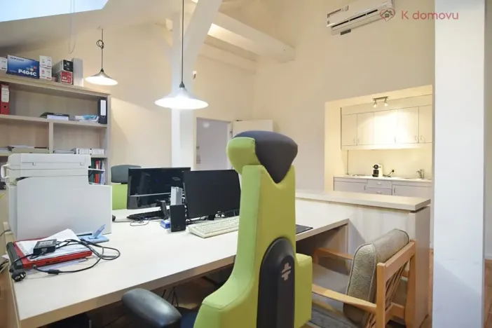Pronájem kanceláře, Brno, Pekařská, 92 m2