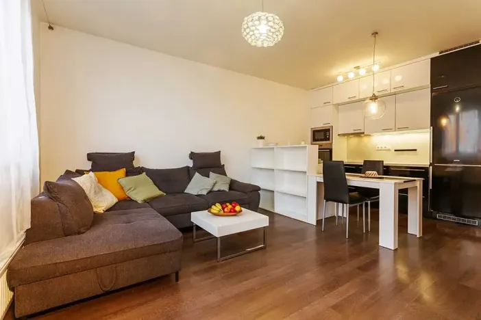 Pronájem bytu 2+kk, Praha - Kyje, Farkašova, 48 m2