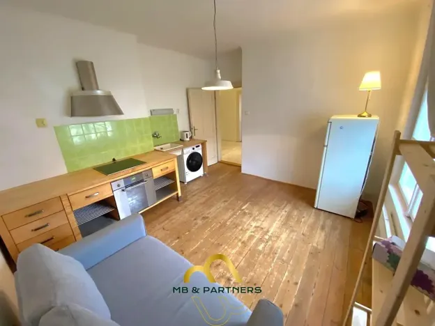 Pronájem bytu 2+kk, Praha - Žižkov, Žerotínova, 51 m2