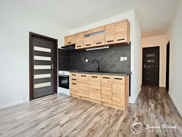 Prodej bytu 3+1, Česká Lípa, Zhořelecká, 66 m2