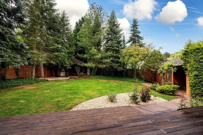 Prodej rodinného domu, Přezletice, U Bažantnice, 230 m2