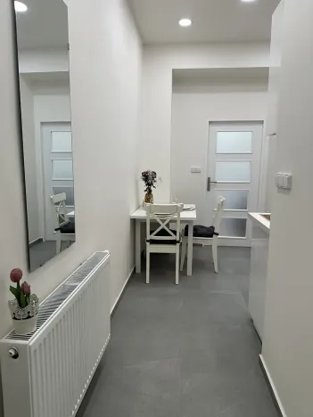 Pronájem bytu 1+1, Praha - Libeň, Kovářská, 35 m2
