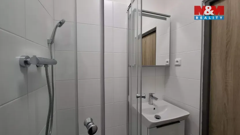 Prodej bytu 2+1, Kopřivnice, Obránců míru, 54 m2