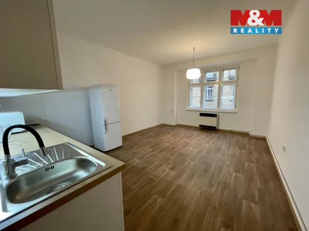 Pronájem bytu 2+kk, Praha - Holešovice, Jirečkova, 53 m2