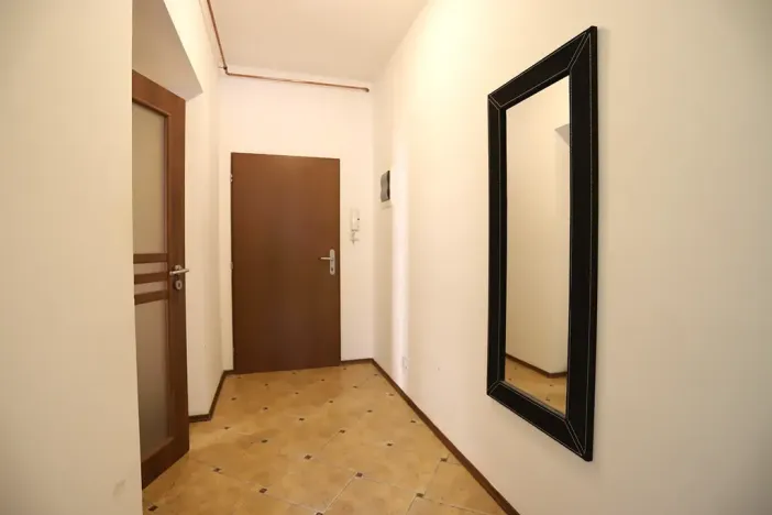 Prodej bytu 2+1, Praha - Smíchov, Na bělidle, 65 m2