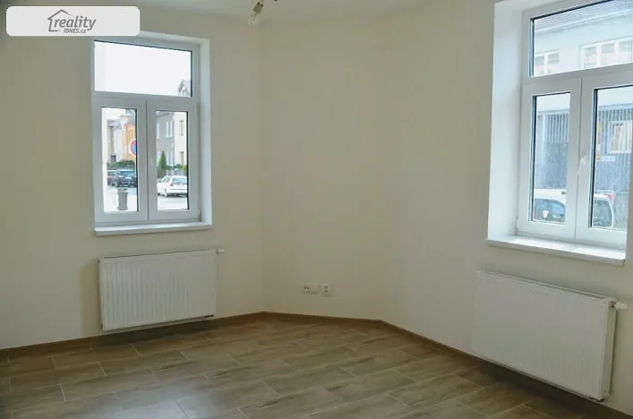 Pronájem bytu 1+1, Brno - Černovice, Kotkova, 35 m2