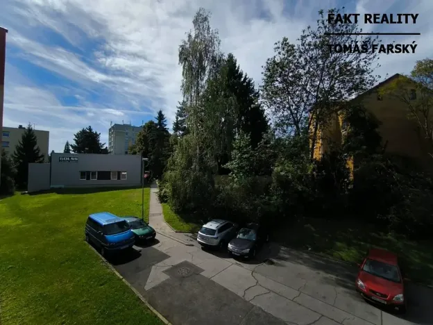 Pronájem bytu 1+kk, Děčín, Želenická, 25 m2