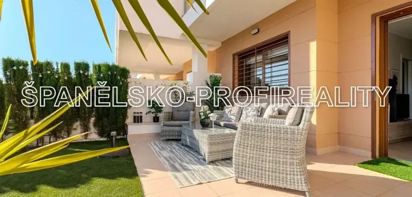 Prodej bytu 3+kk, Alicante, Španělsko, 69 m2