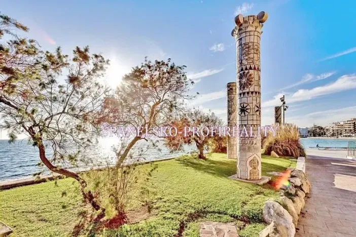 Prodej bytu 4+1, Torrevieja, Španělsko, 89 m2