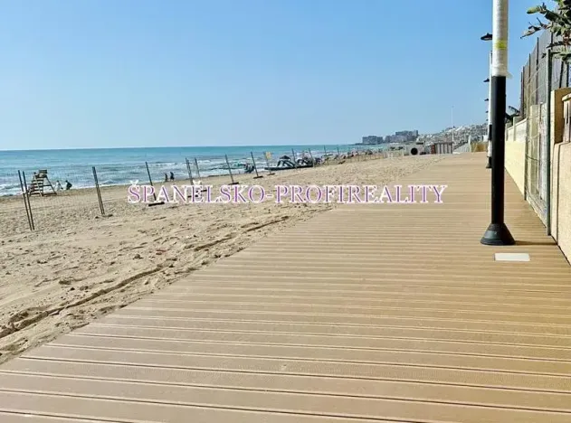 Prodej bytu 2+kk, Torrevieja, Španělsko, 38 m2