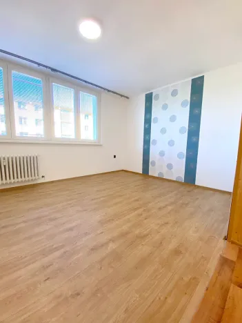 Pronájem bytu 2+1, Meziboří, J. A. Komenského, 44 m2