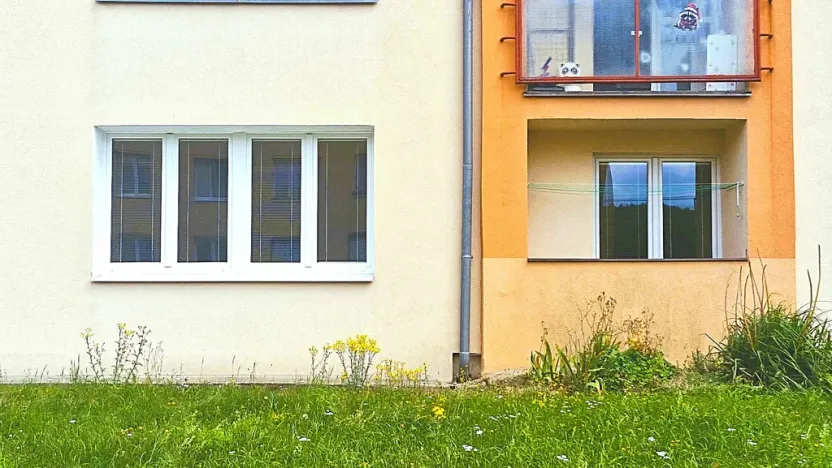 Pronájem bytu 2+1, Meziboří, J. A. Komenského, 44 m2