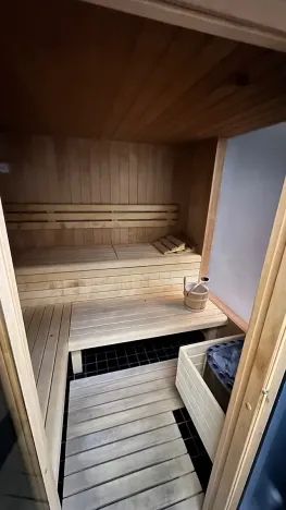 Pronájem bytu 2+kk, Praha - Smíchov, Na Hřebenkách, 106 m2