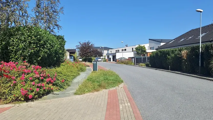 Prodej pozemku pro bydlení, Hrušovany u Brna, Pod Střediskem, 1169 m2