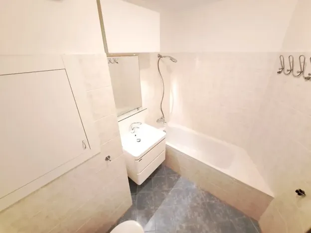 Prodej bytu 2+kk, Zlín, Podlesí V, 52 m2