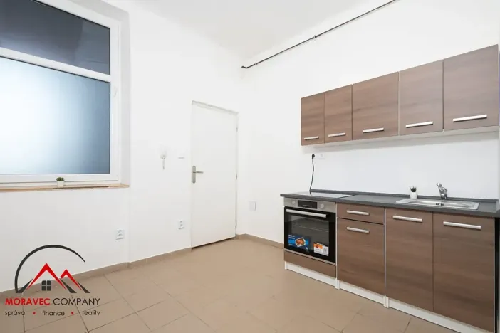 Pronájem bytu 1+1, Ostrava, Mariánskohorská, 36 m2