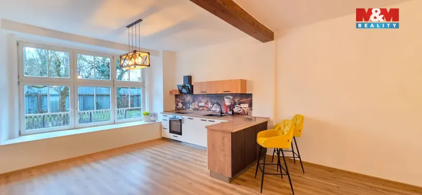 Pronájem bytu 2+kk, Heřmanův Městec, Masarykovo náměstí, 63 m2