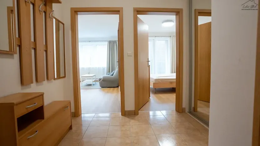 Pronájem bytu 2+kk, Praha - Košíře, Černochova, 51 m2