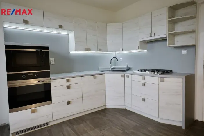 Pronájem bytu 3+1, Ostrava - Výškovice, Lumírova, 68 m2