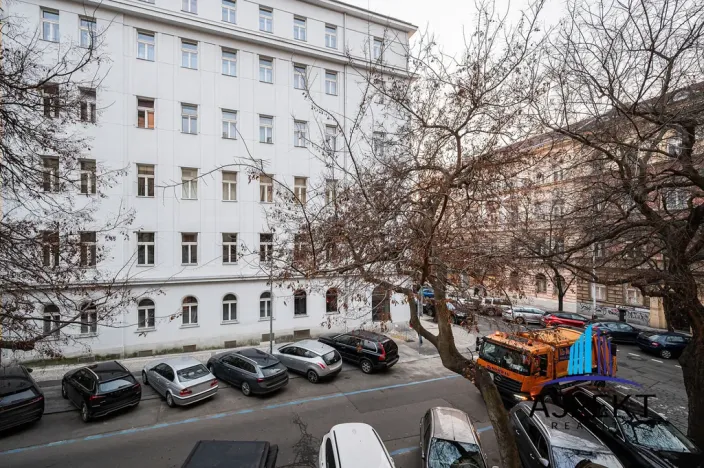 Pronájem bytu 2+1, Praha - Vinohrady, Lužická, 66 m2