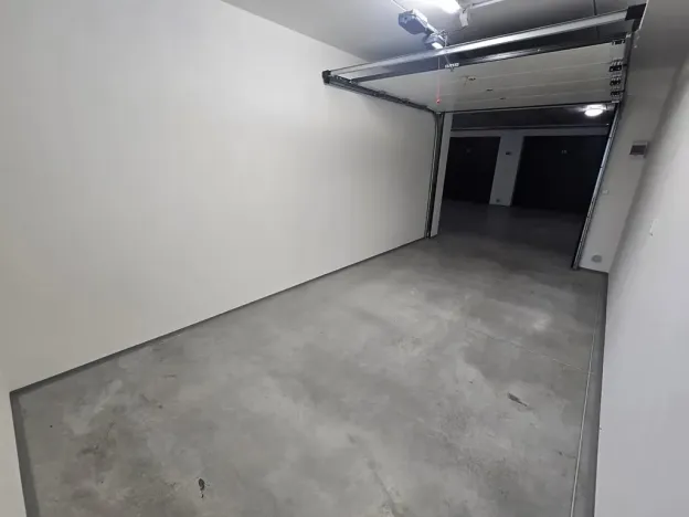 Pronájem garáže, Moravské Budějovice, Jechova, 18 m2