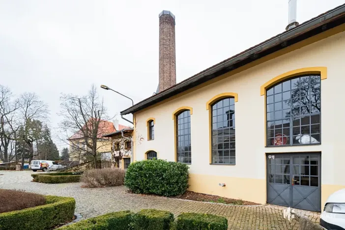 Pronájem výrobních prostor, Praha - Dolní Počernice, Národních hrdinů, 120 m2
