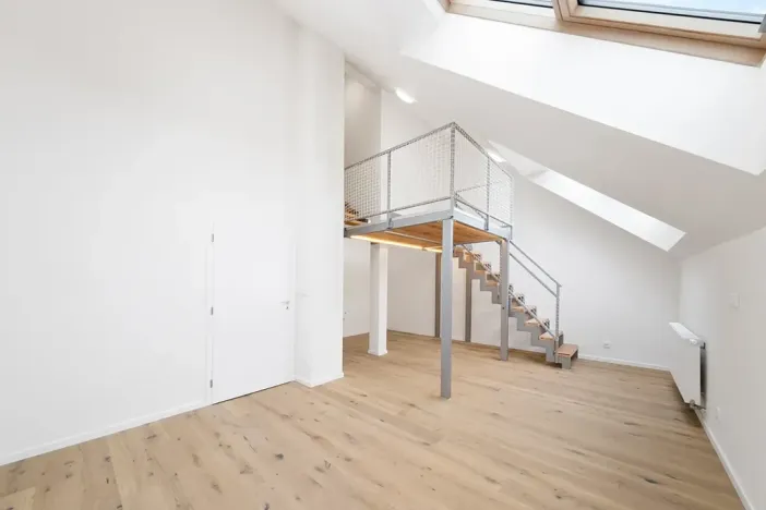 Prodej bytu 3+kk, Praha - Holešovice, Veverkova, 91 m2