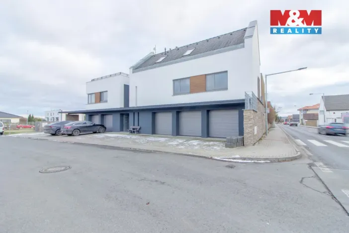 Pronájem bytu 3+kk, Praha - Šeberov, Novákova, 99 m2