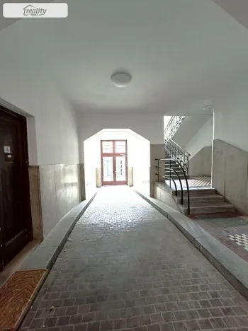 Prodej bytu 2+kk, Praha - Bubeneč, Verdunská, 51 m2