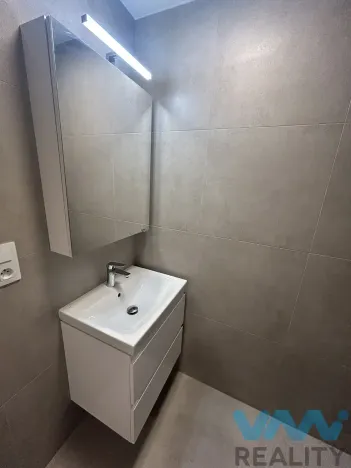 Pronájem bytu 1+1, Ostrava, Otakara Jeremiáše, 37 m2