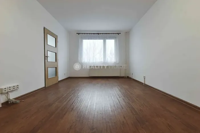 Pronájem bytu 2+1, Strakonice, Sídliště 1. máje, 56 m2