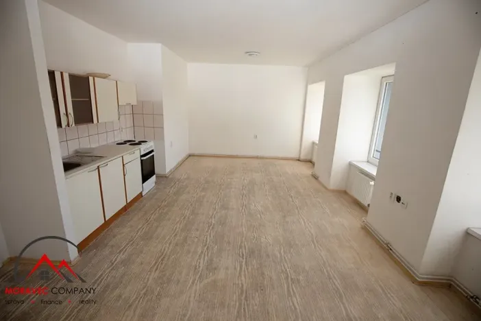 Pronájem bytu 1+kk, Třemešná, 40 m2