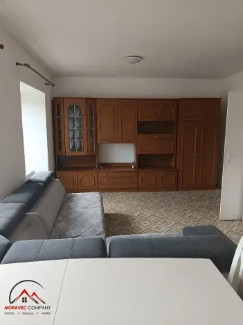 Pronájem bytu 1+kk, Třemešná, 40 m2