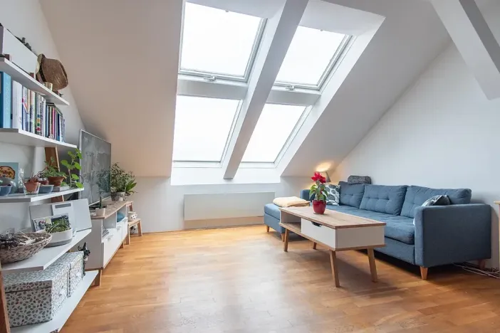 Pronájem bytu 2+kk, Praha - Holešovice, Kamenická, 50 m2