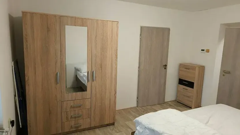 Pronájem bytu 2+1, Břeclav, Smetanovo nábřeží, 56 m2