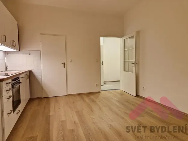 Pronájem bytu 2+kk, Praha - Nusle, Spolupráce, 46 m2